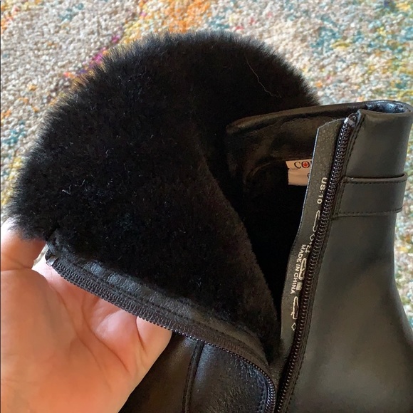 Perfect winter fur lined boot! Never worn, cute! - Picture 2 of 7